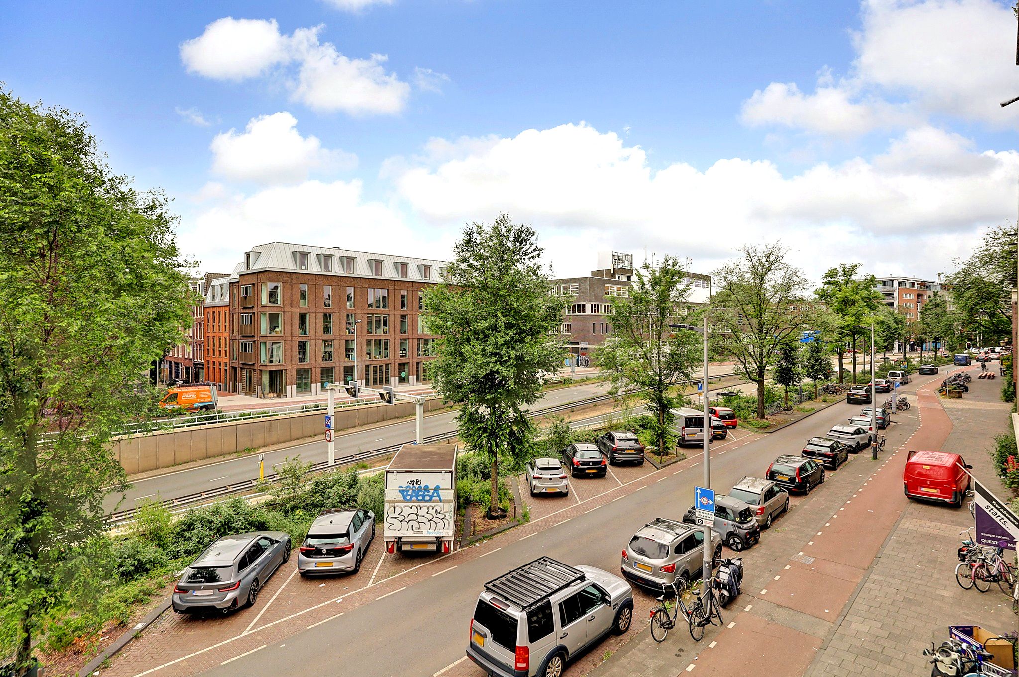 Photo 24 of Foeliestraat 10-2