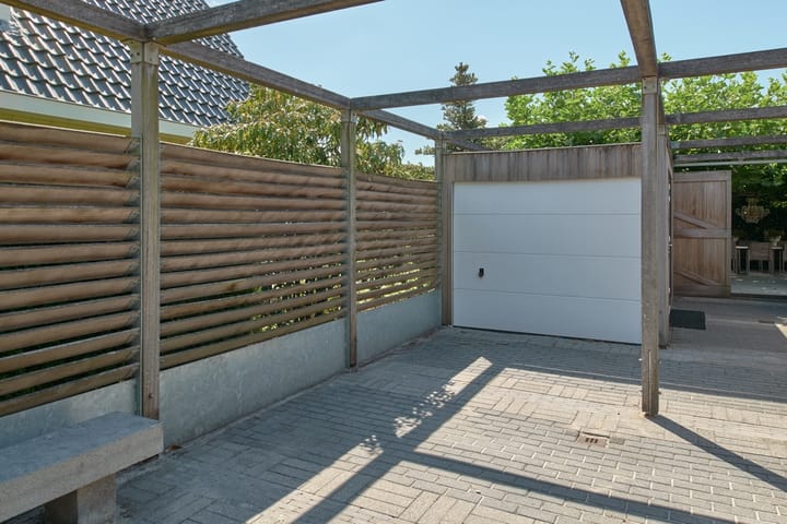 Vrijstaande woning te koop: Carolinalaan 4, Oranjewoud