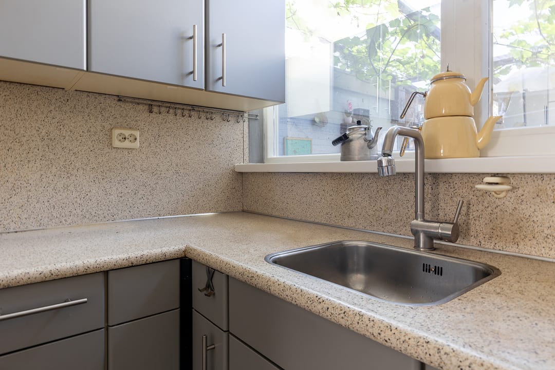 Photo 13 of Frederik van Dorpstraat 11