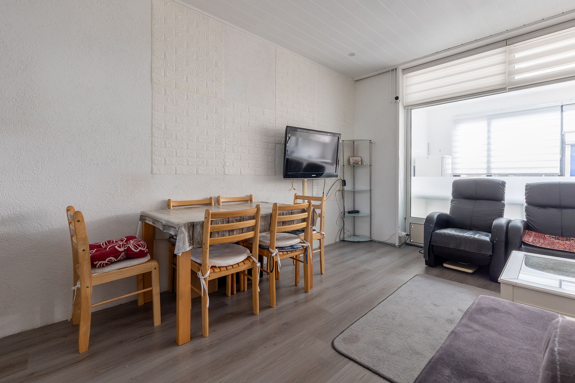 Photo 6 of Frederik van Dorpstraat 11