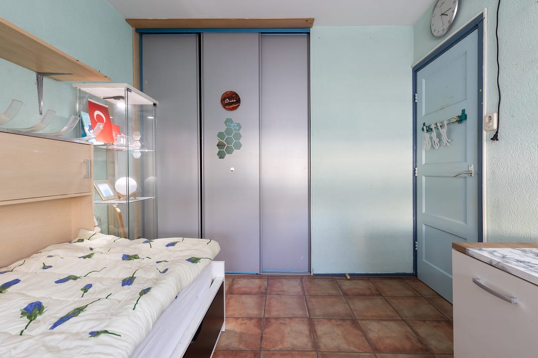 Photo 26 of Frederik van Dorpstraat 11