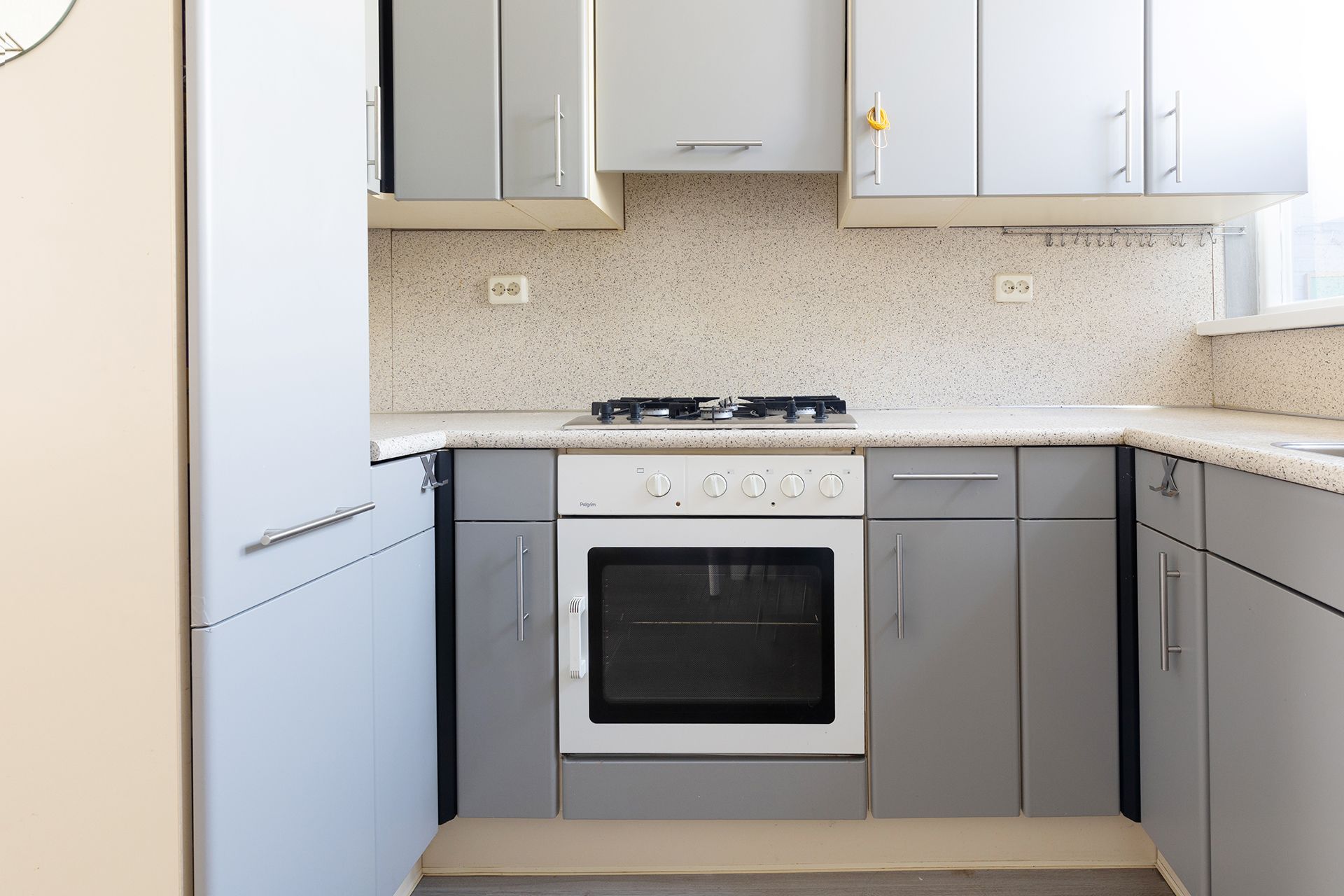 Photo 9 of Frederik van Dorpstraat 11