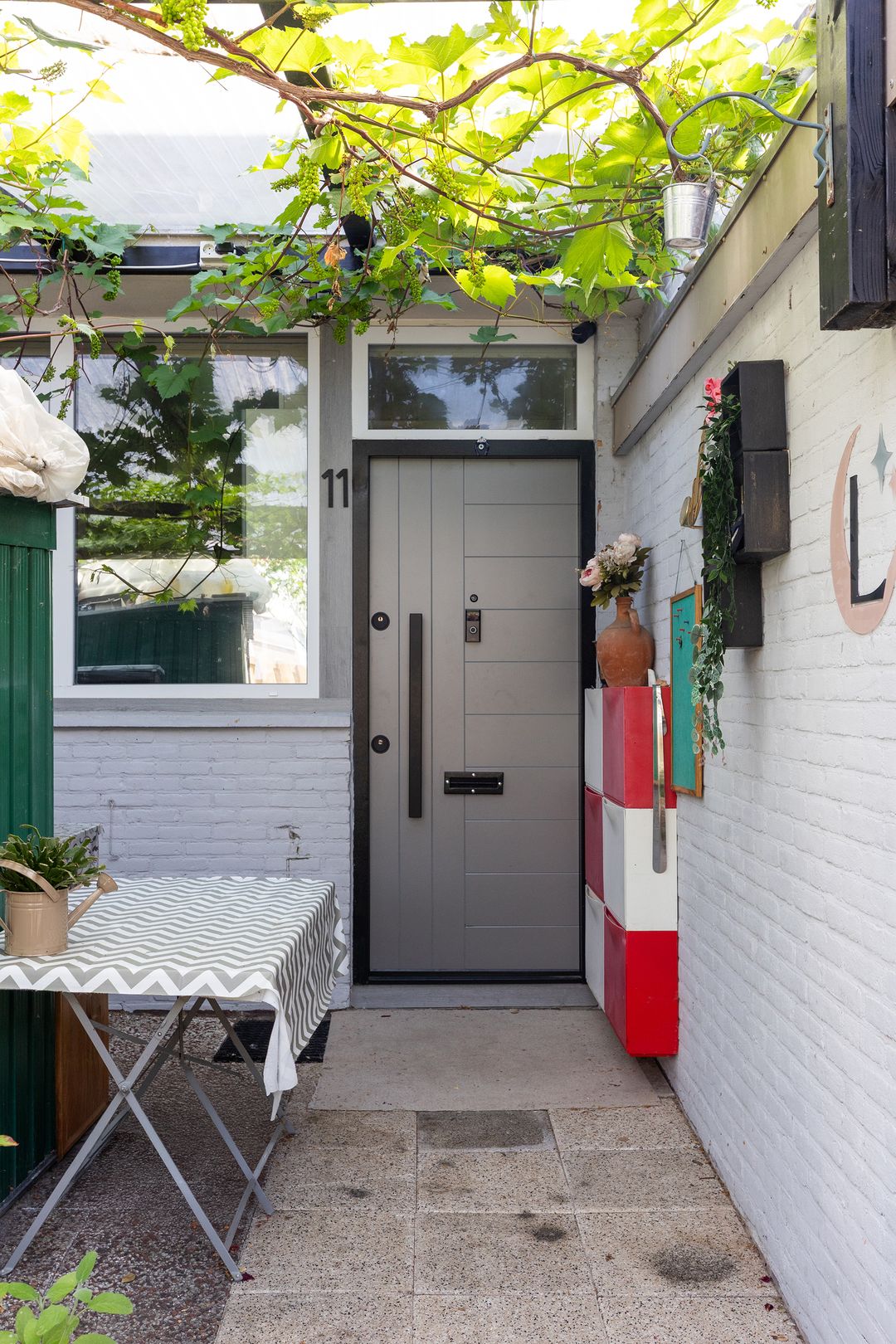 Photo 47 of Frederik van Dorpstraat 11