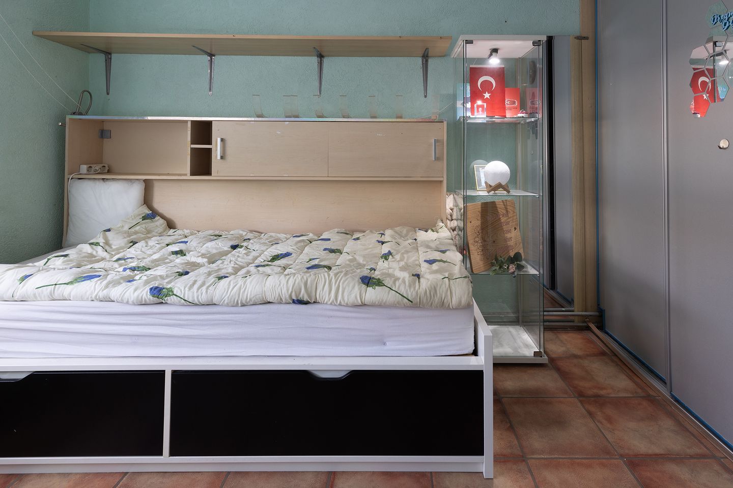 Photo 25 of Frederik van Dorpstraat 11