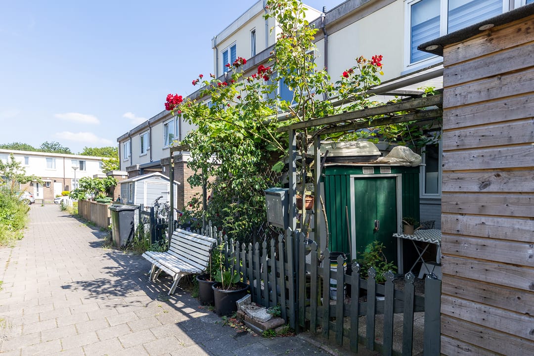 Photo 46 of Frederik van Dorpstraat 11
