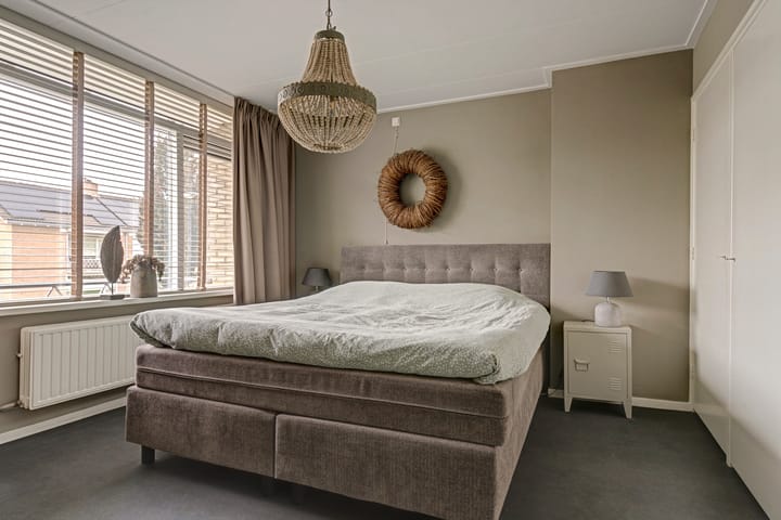 Tussenwoning te koop: Mozartstraat 4, Elst (Ge)