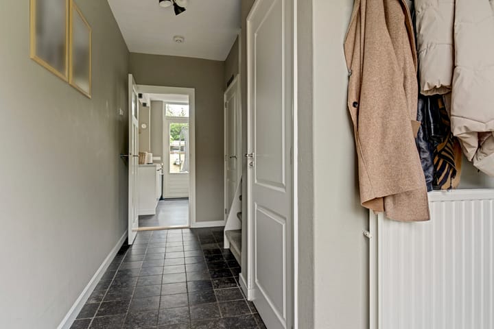 Tussenwoning te koop: Mozartstraat 4, Elst (Ge)