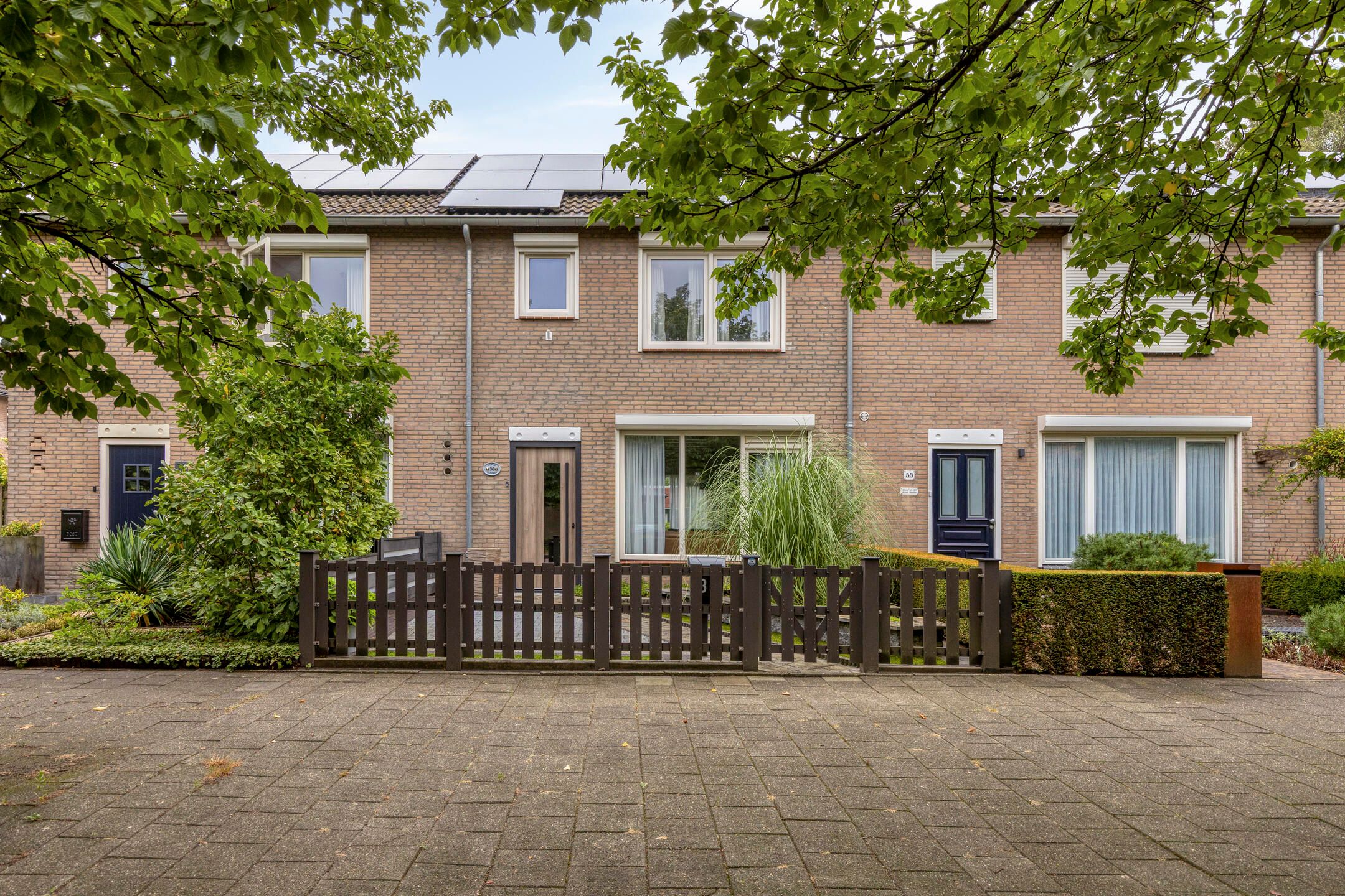 Deken van den Heuvelstraat 36 