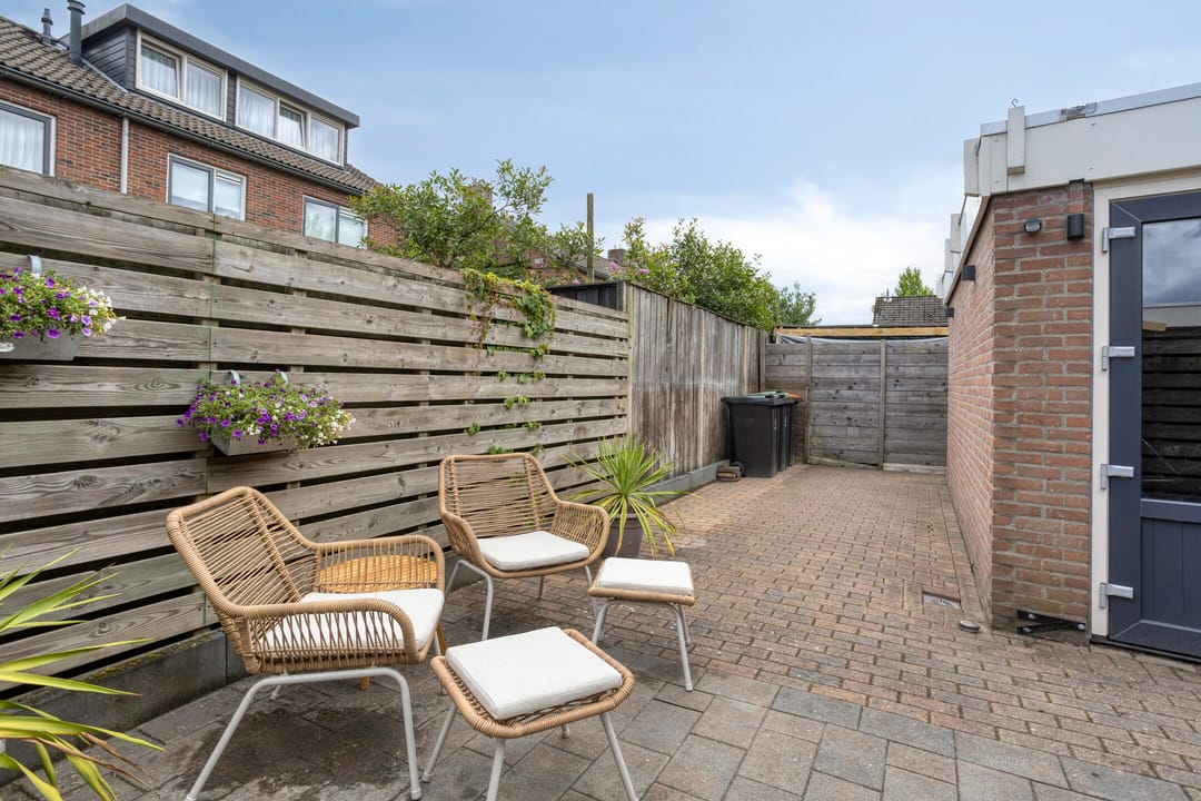 Photo 31 of Beatrixstraat 15