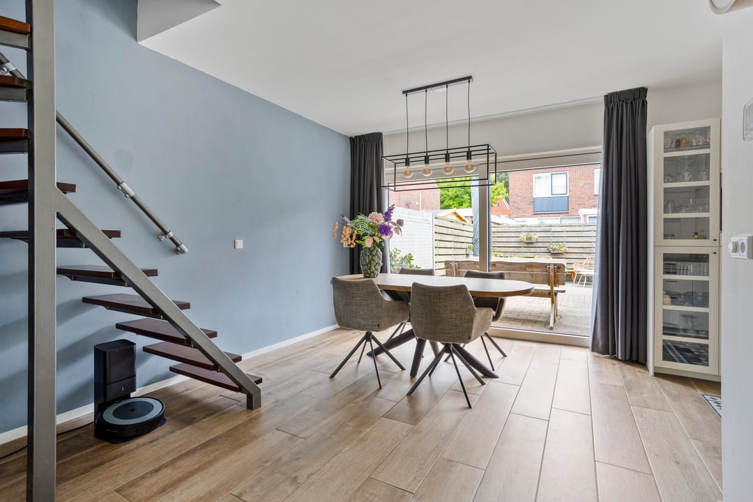 Photo 13 of Beatrixstraat 15