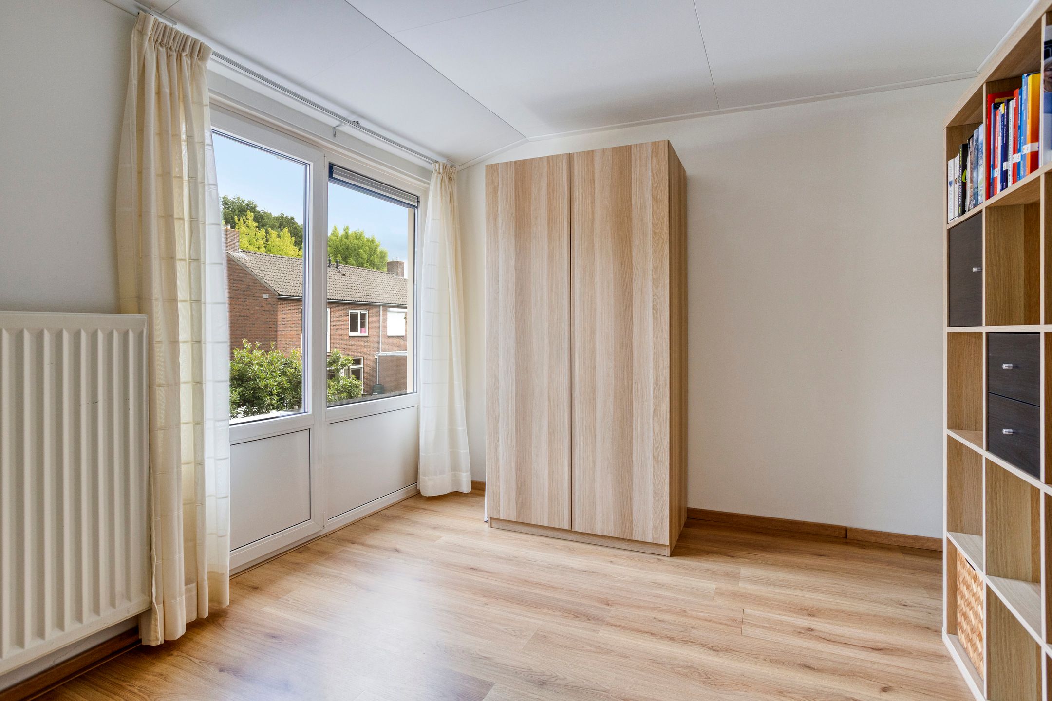 Photo 24 of Beatrixstraat 15