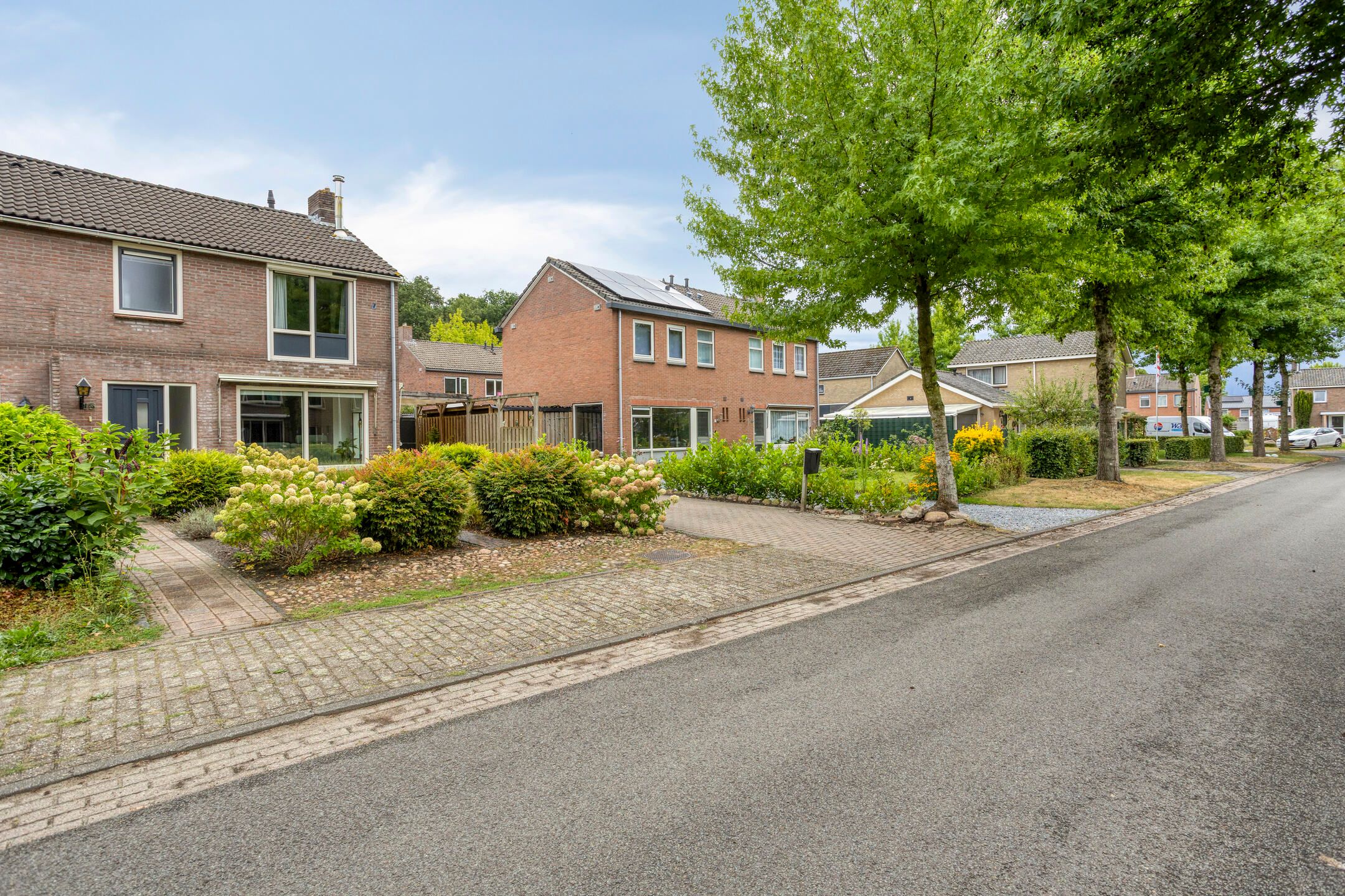 Photo 6 of Beatrixstraat 15