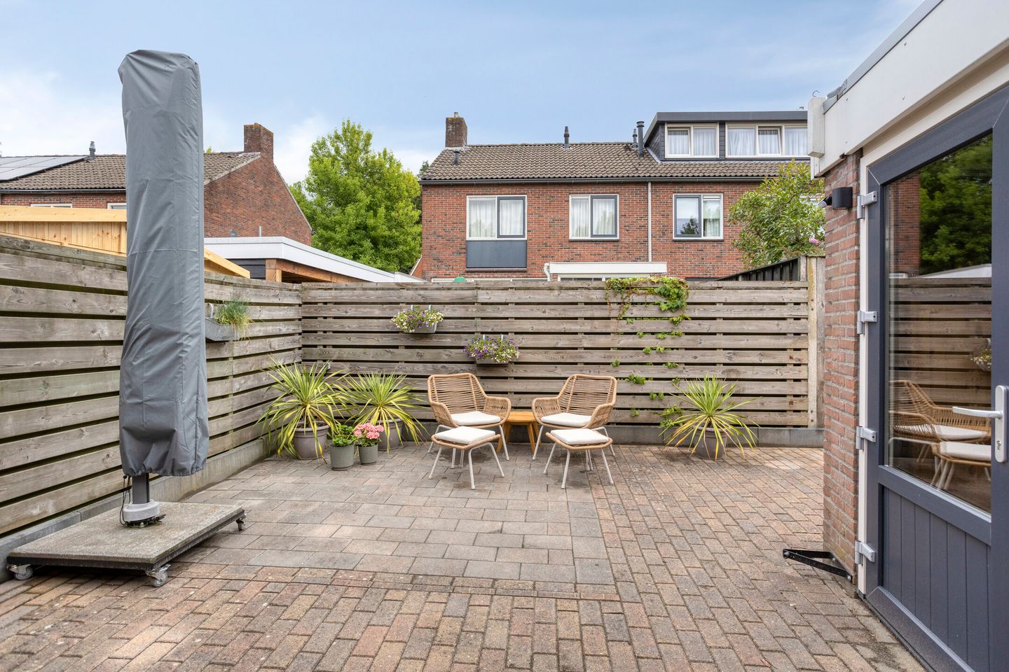 Photo 29 of Beatrixstraat 15