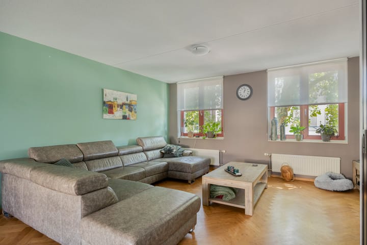 Tussenwoning te koop: De Beeringen 3, Bemmel