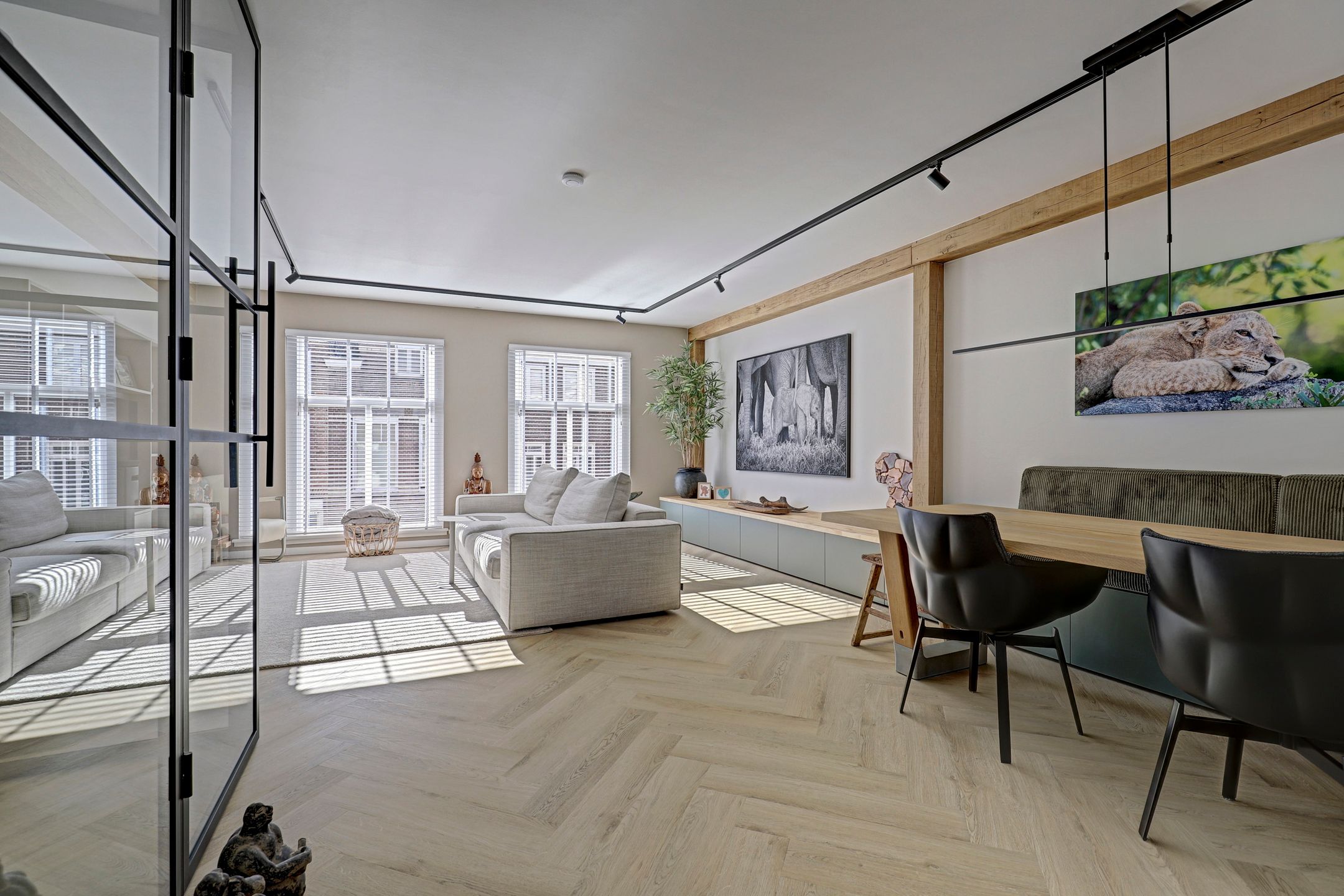 Rogstraat 28 