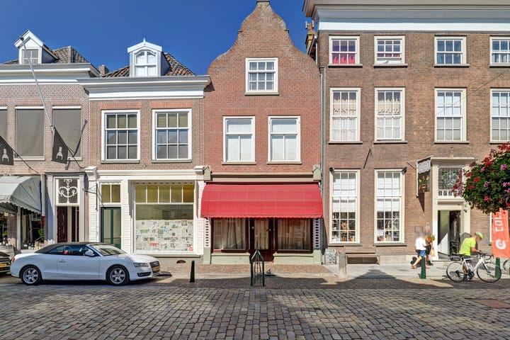 Photo 4 of Rogstraat 28