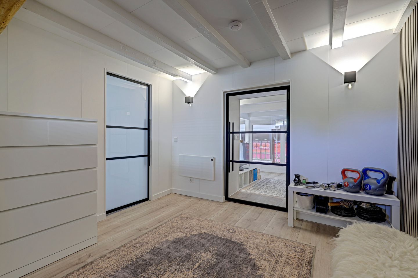 Photo 19 of Rogstraat 28