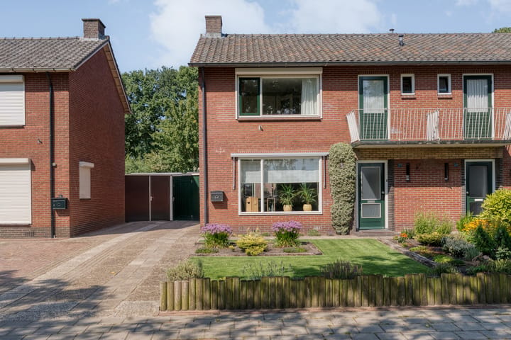 Foto 4 van A T L Hasselbachweg 27