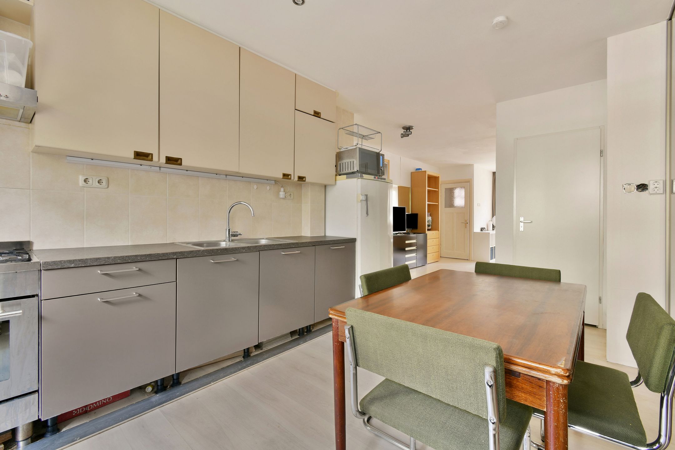 Photo 3 of Vespuccistraat 99-H