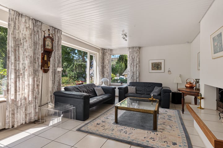 Tussenwoning te koop: Obriglaan 2, Heiloo