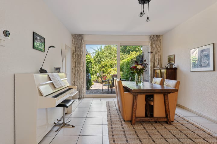 Tussenwoning te koop: Obriglaan 2, Heiloo