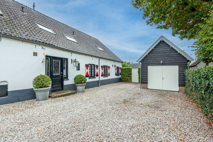Photo 4 of Nieuw-Loosdrechtsedijk 175