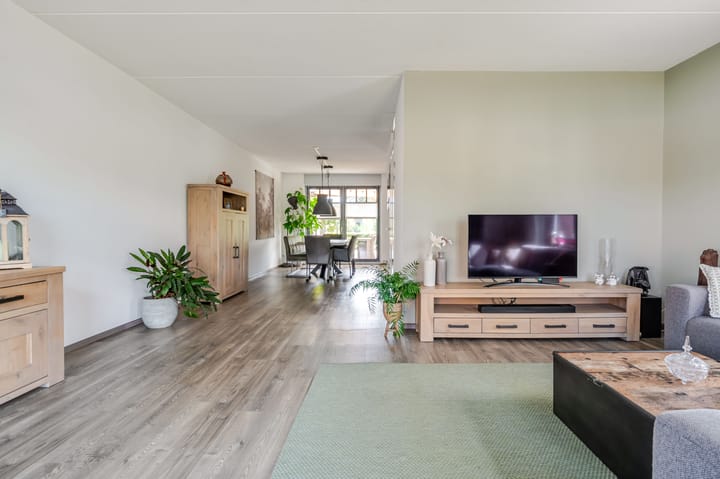Twee-onder-één-kap te koop: Veldhof 19, Raalte