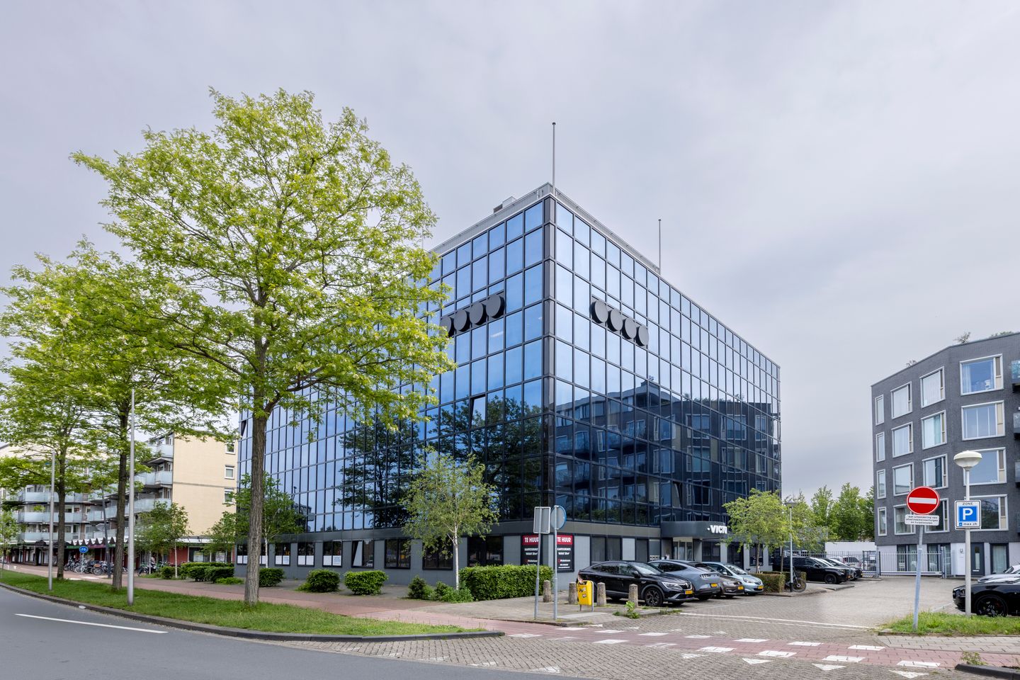 Bekijk foto 1 van Stationsweg 41
