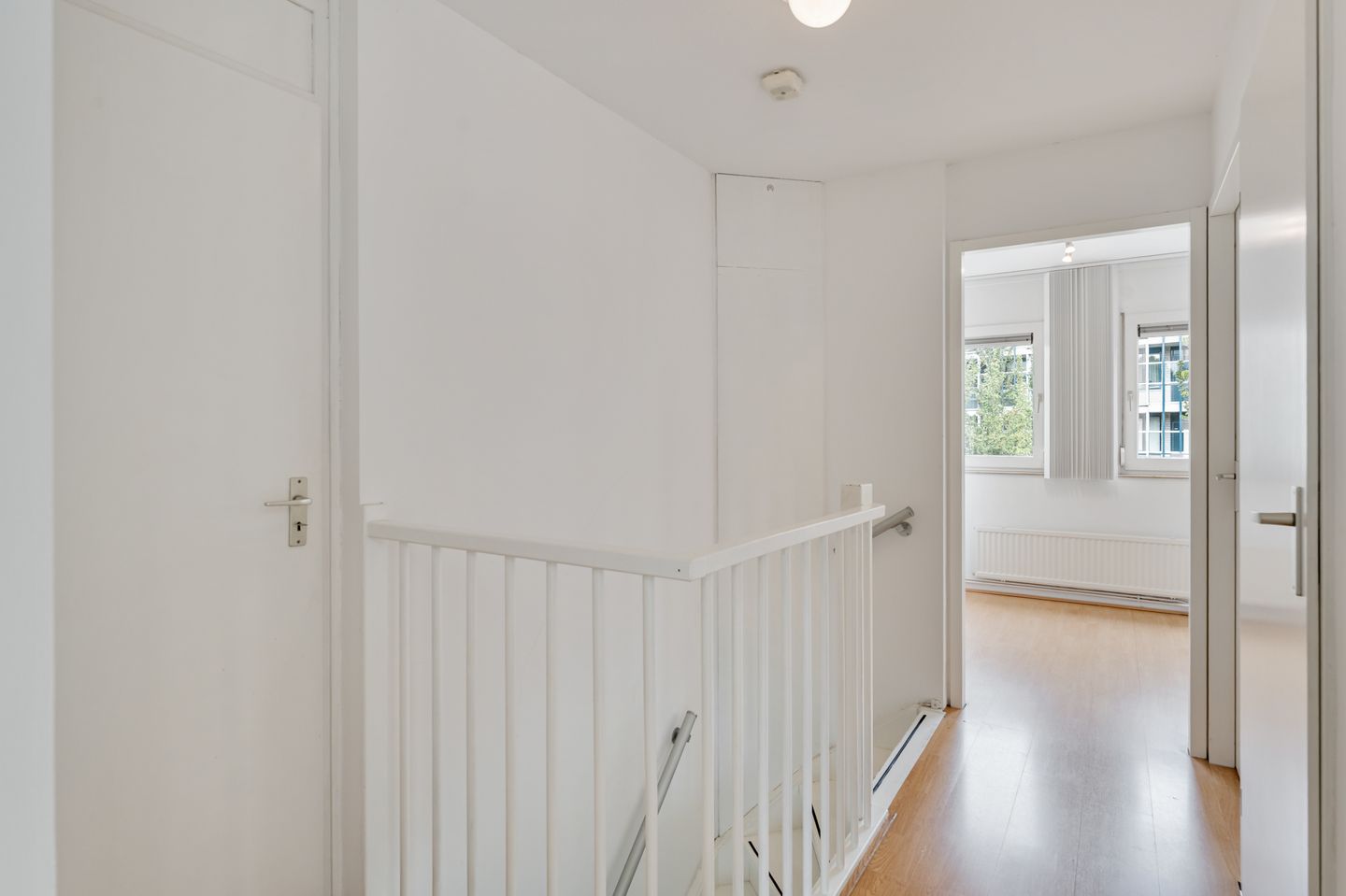 Photo 14 of Röntgenstraat 12