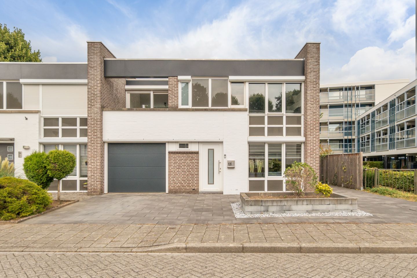 Photo 1 of Röntgenstraat 12