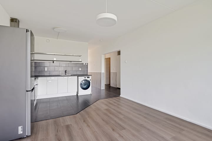 Appartement te koop: Kleiburg 607, Amsterdam