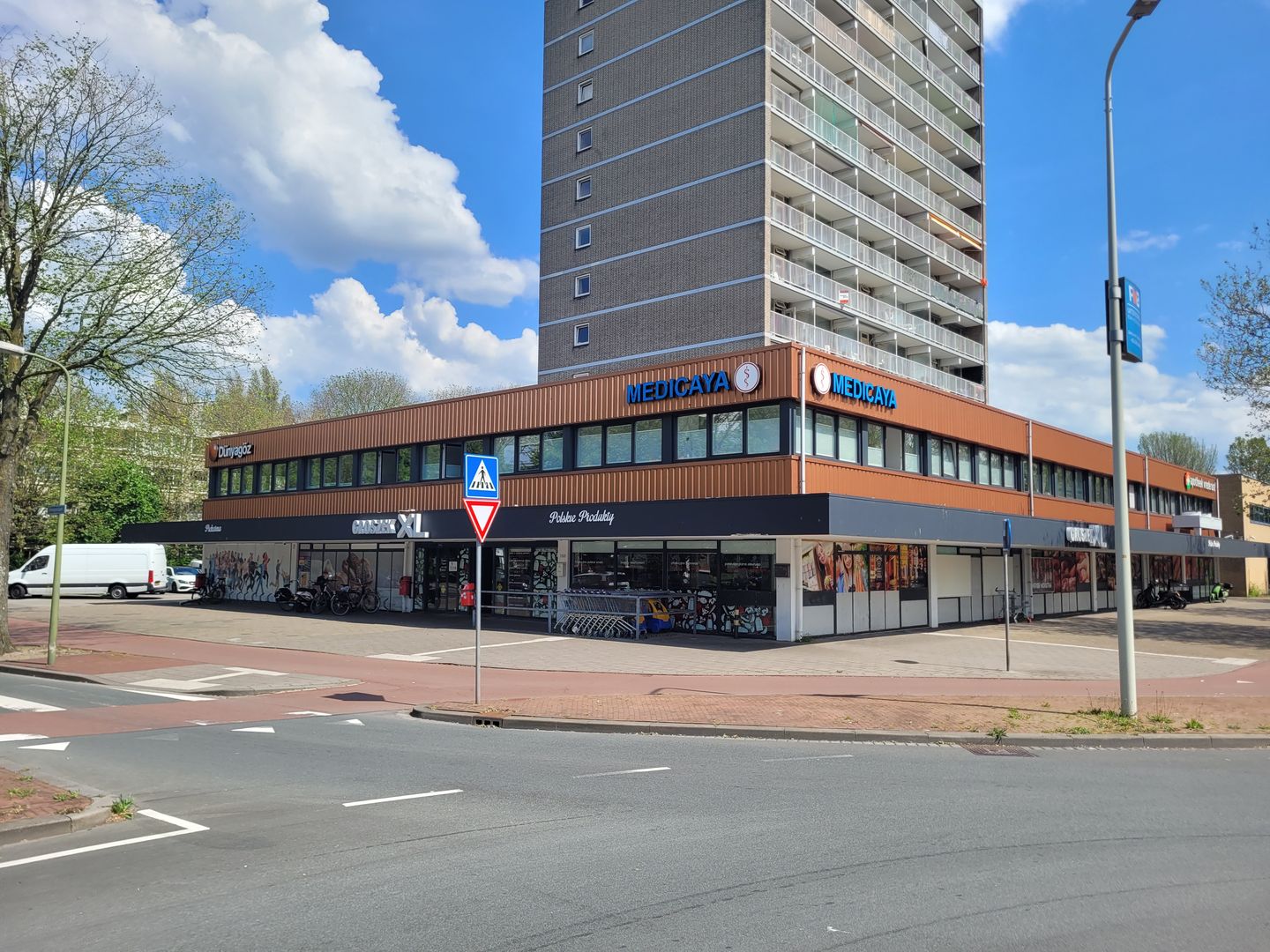 Bekijk foto 1 van Beresteinlaan 4