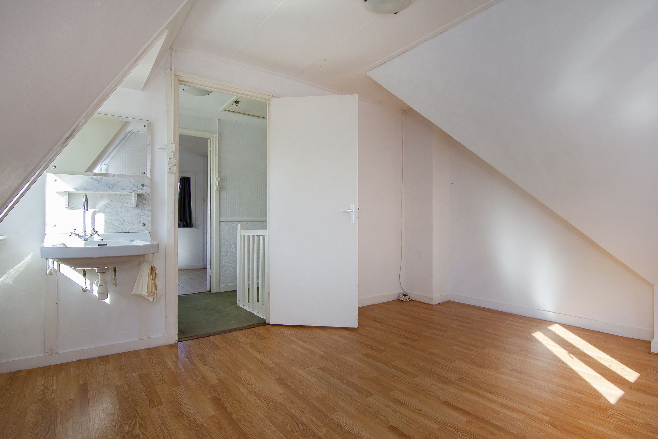 Photo 21 of Van Oosten de Bruijnstraat 222