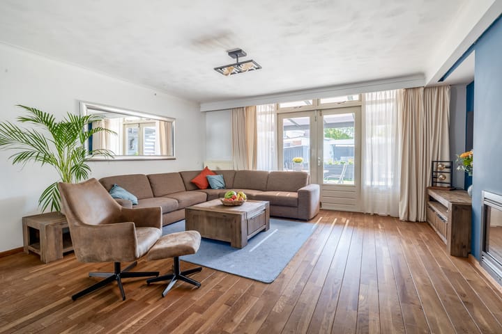 Hoekwoning te koop: Van Beethovenstraat 1, Schijndel