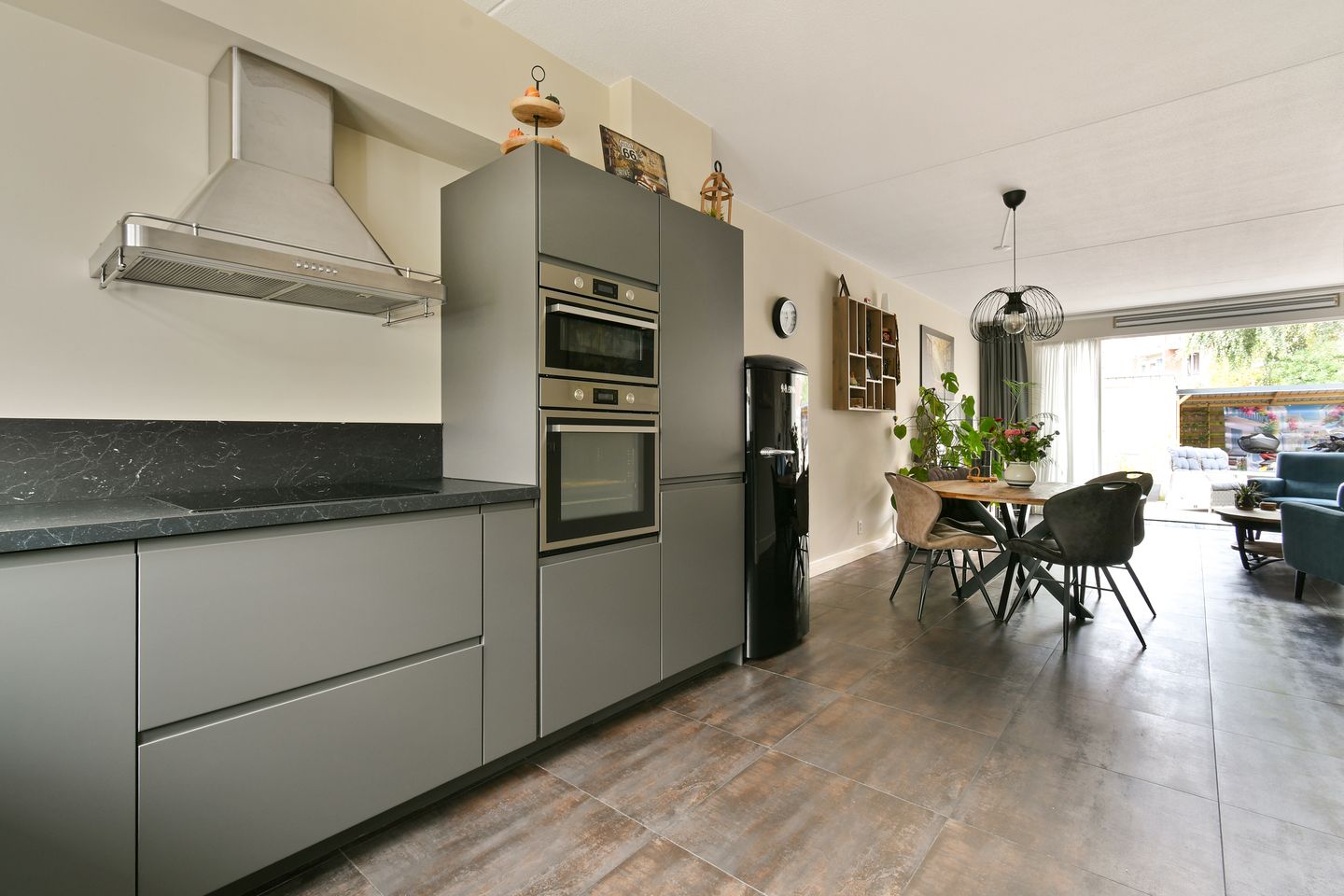 Foto 10 van Rijnstraat 18
