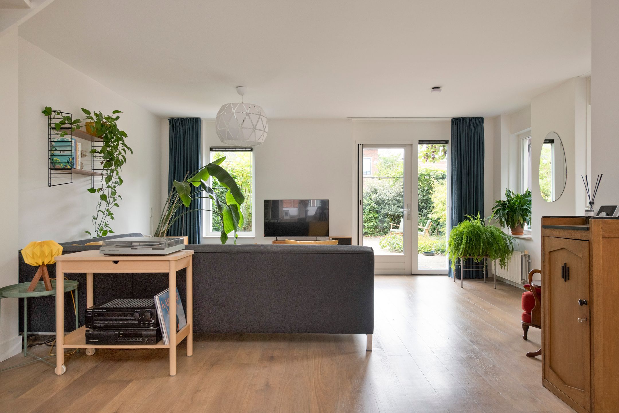Photo 9 of Garnizoenstraat 18