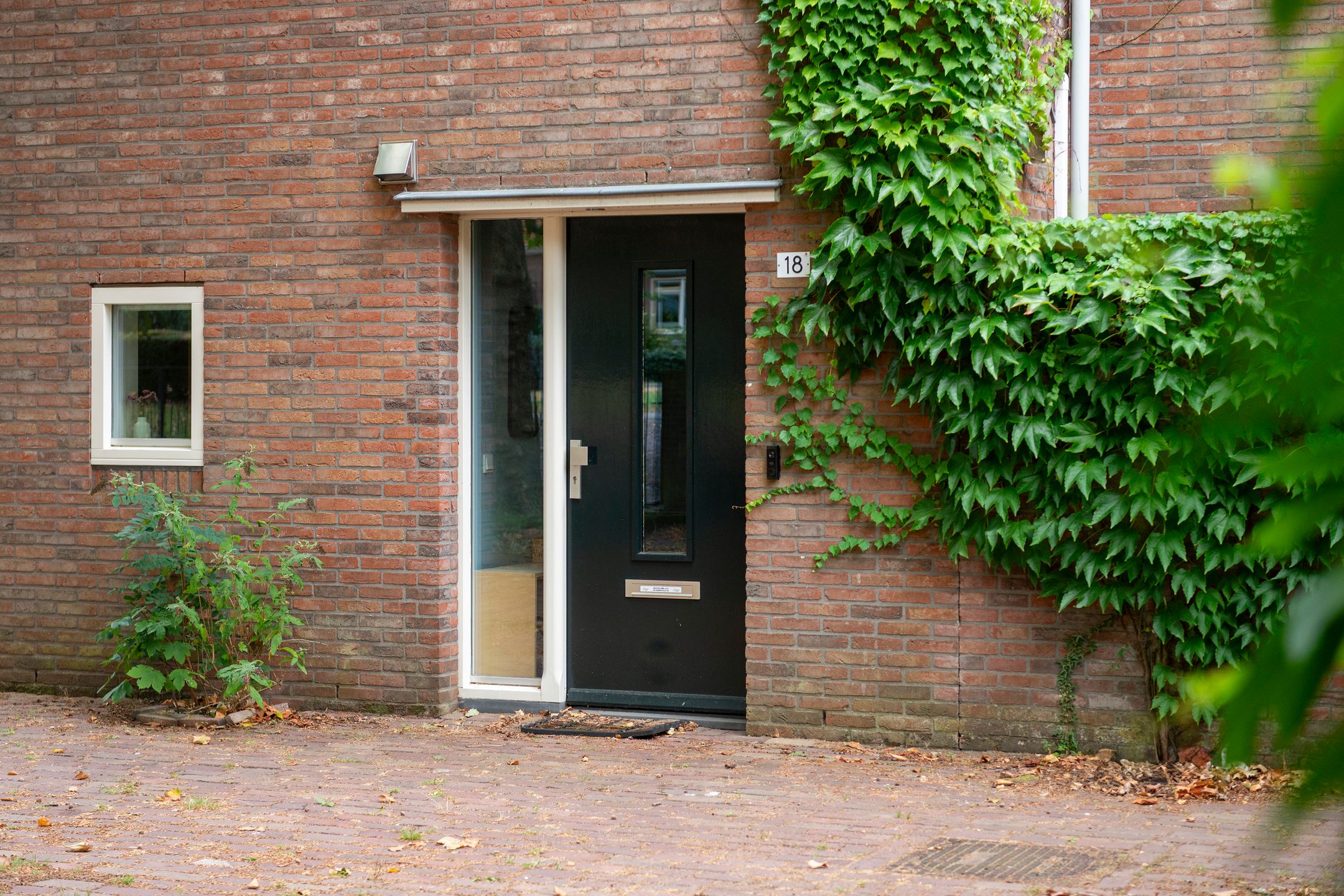 Photo 6 of Garnizoenstraat 18