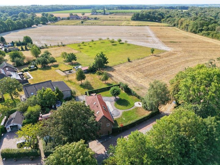 Vrijstaande woning te koop: Heijenratherweg 8, Heijenrath