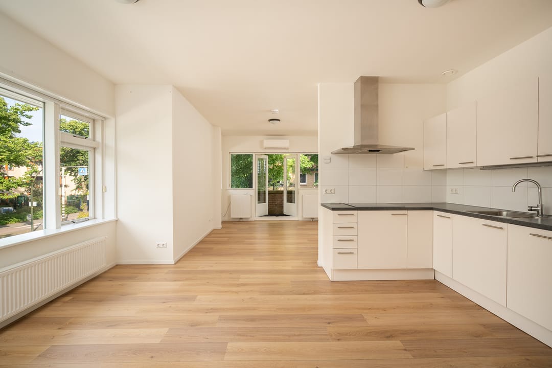Photo 11 of Christiaan de Wetstraat 2