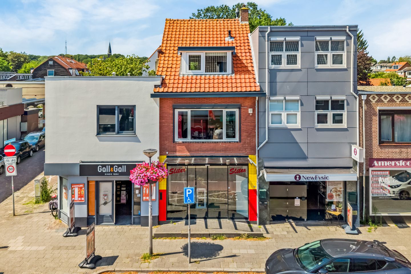 View photo 1 of Leusderweg 105