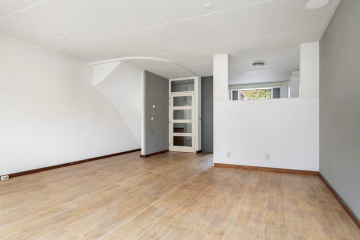 Tussenwoning te koop: Hertespoor 78, Barneveld