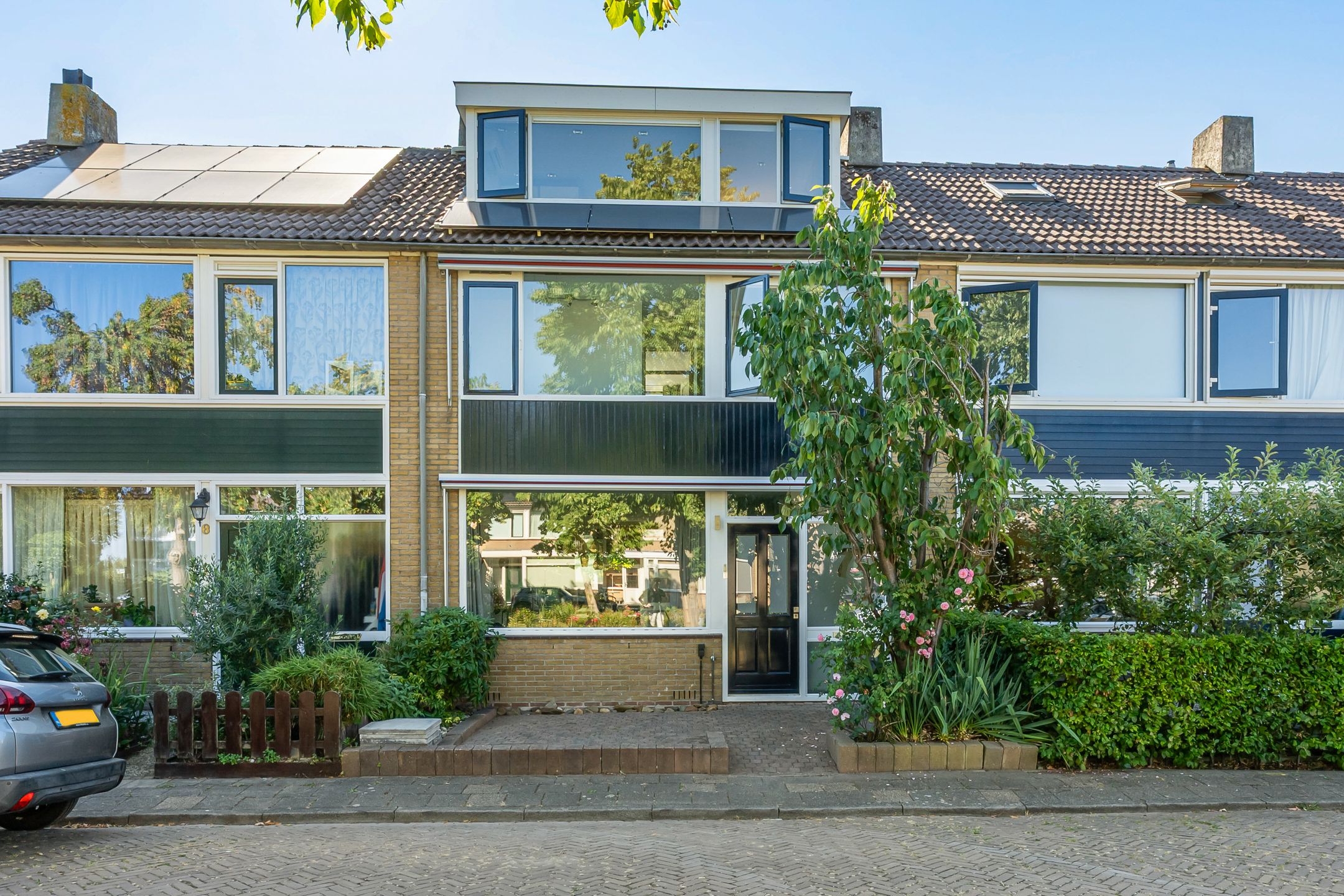 Van Houtenstraat 7 