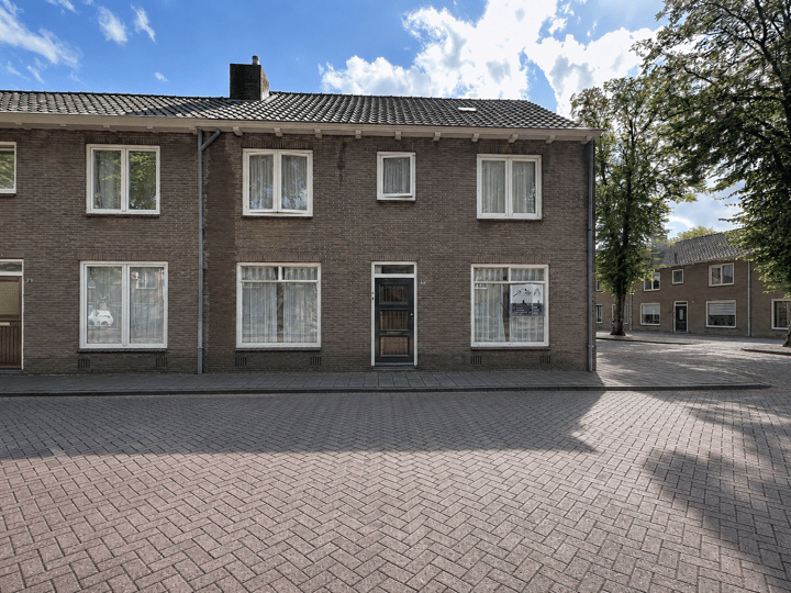 Photo 2 of Prinsessenstraat 9