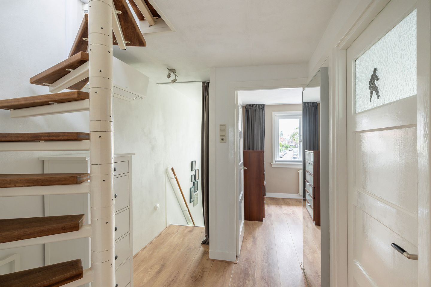 Photo 20 of Surinamesingel 45