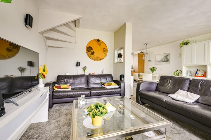 Tussenwoning te koop: Goudenregenstraat 60, Vianen (Ut)