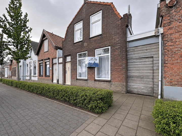 Photo 4 of Willemsweg 53