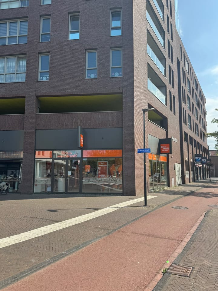 Kralendijkkade 1, Leiden