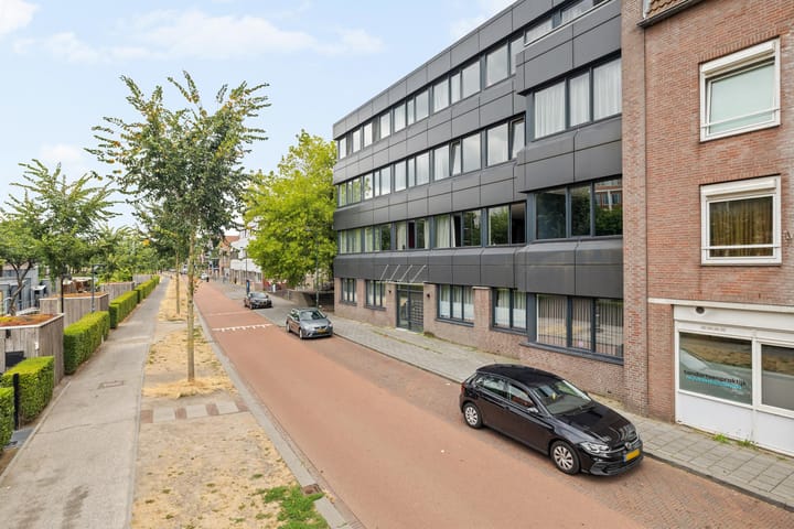 Studio te koop: Nijverheidssingel 317A3, Breda
