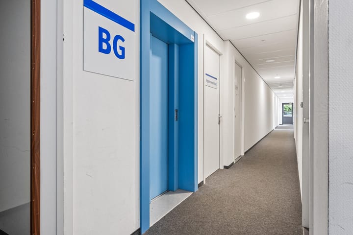 Studio te koop: Nijverheidssingel 317A3, Breda