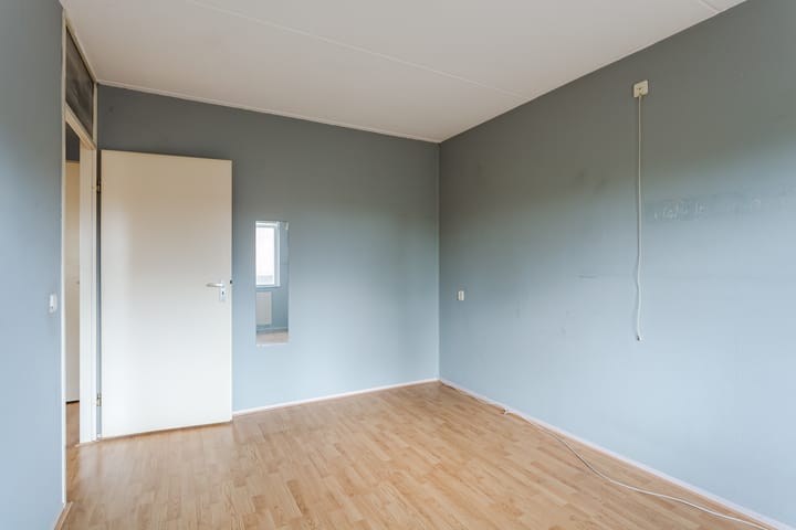 Tussenwoning te koop: De Bruijnhof 9, Nijkerkerveen